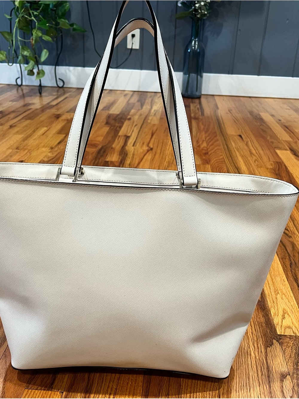 kate spade Cream Structured Saffiano Tote with Gold Plaque - Picture 6 of 13